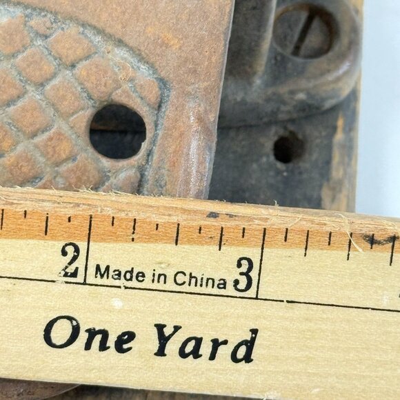 Antique Cast Iron Treadle Presser Foot With Wooden Base Sewing Machine Attachmen - Picture 12 of 13